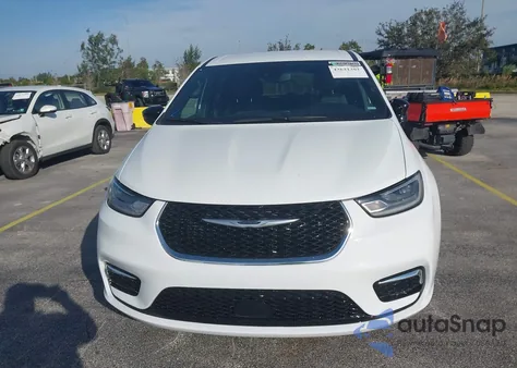 2026 Chrysler Pacifica Select z USA, uszkodzony, nr VIN 2C4RC1BG1TR174779